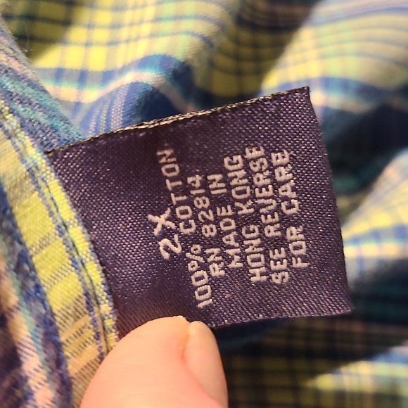 Mountain Lakes II Green Blue Plaid Sleeveless Button up - Picture 6 of 6